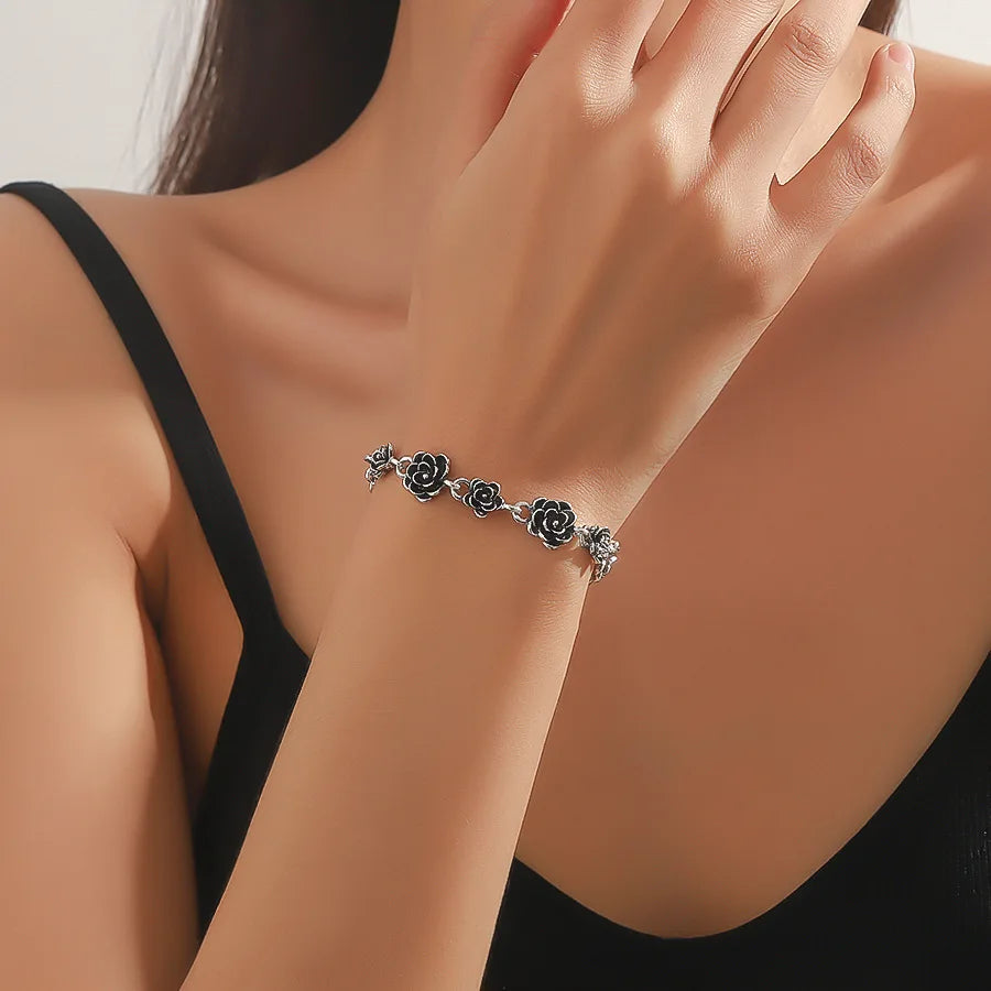 Vintage  rose bracelet female ins style European and American design sense alloy flower bracelet temperament hand jewelry