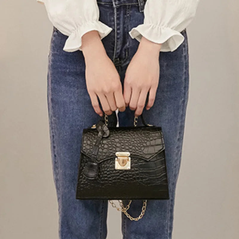 Chic Crocodile-Embossed Mini Handbag for Women Solid Color, Twist Lock Closure Handbags Women Designer Tote Bag for Women Purse