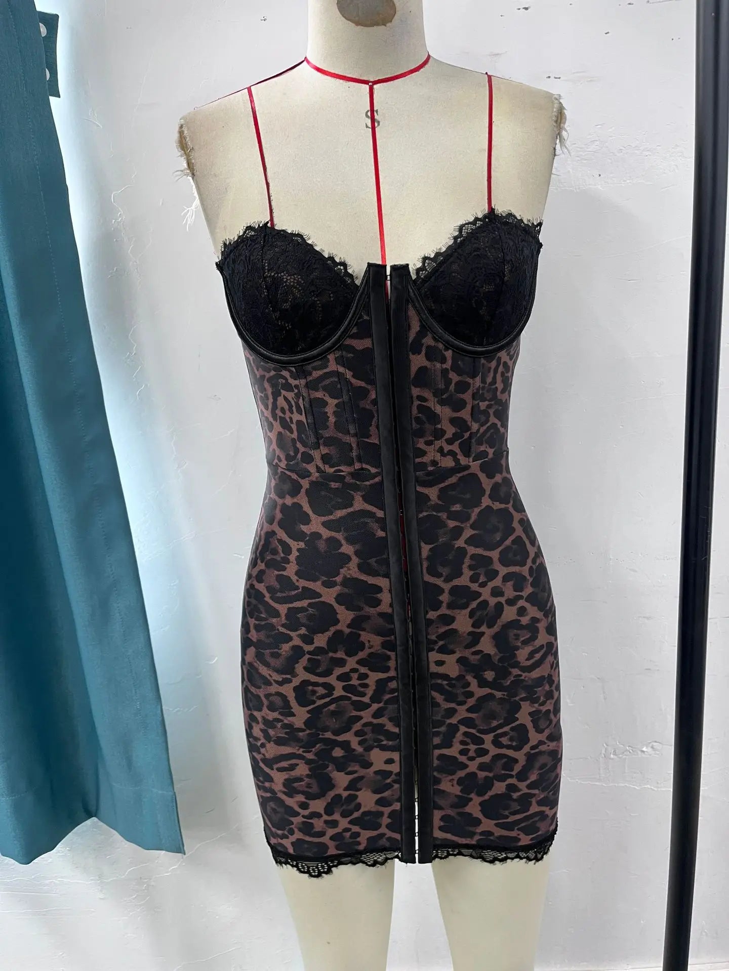 Lace Patchwork Leopard Print Fishbone Corset Mini Dress Women Sexy Strapless Backless Single Breasted Slim Party Clubwear Outfit