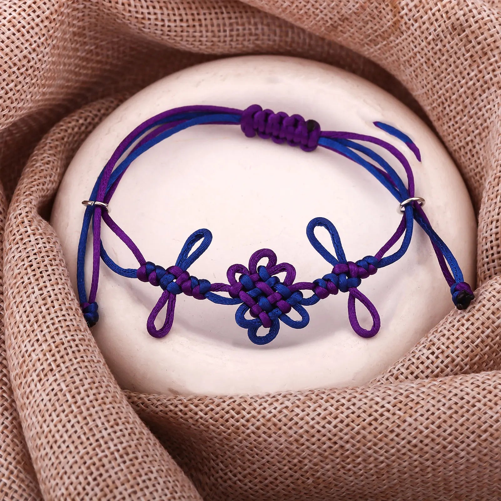 Anime KPop Demon Hunters HUNTR/X Rumi Bracelet Cosplay Props Chinese knot Bracelet Men Women Rope Pendant Jewelry Accessories