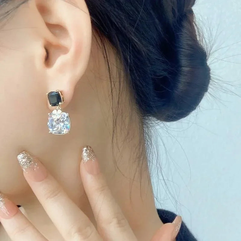 Luxury Brand Clover Exquisite Pendant Earrings, Trendy Women's Elegant Temperament Jewelry, Wedding Banquet Party Holiday Gifts