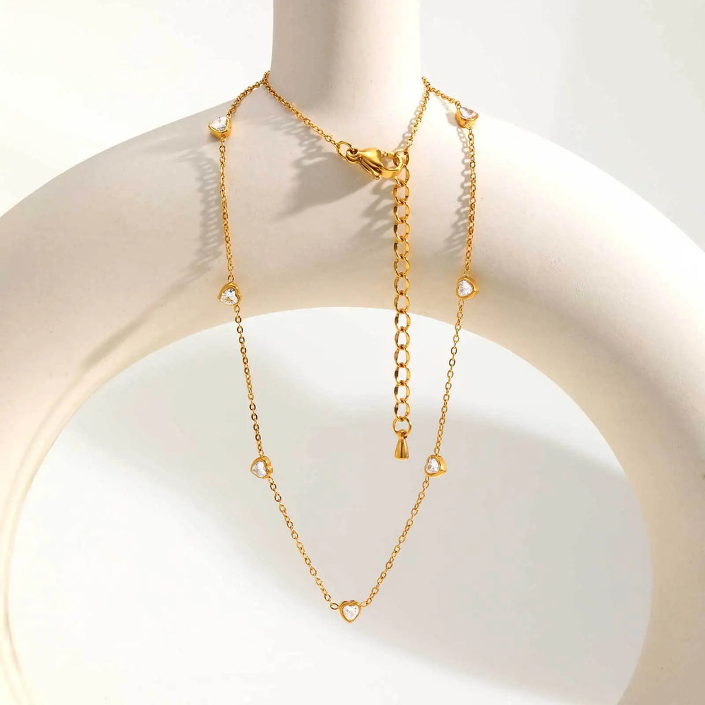 Vnox Shiny CZ Stones Heart Chain Necklace For Women,18k Gold Plated Simple 45cm Length Collar, Love Statement Jewelry Gift