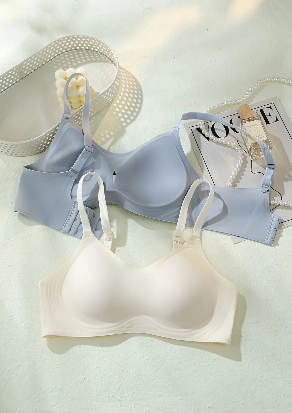 2024 Invisible Push Up Bra Backless Sexy Women Bras Low Cut Plunge Brassiere Open Back Wedding Underwear Seamless Lingerie