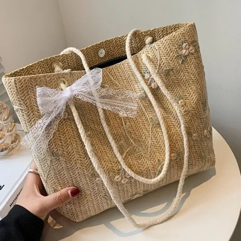 Fashion Woven Handbag Women Straw All-Match Female Tote Bag 2023 Portable Bucket Bag Luxury Designer Handbags Summer Picnic Bags