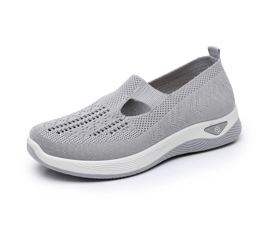 Comfortable Summer Shoes for Elderly Women Breathable Anti Slip Soft Sole Casual Walking Shoes Middle Aged Ladies Flat Sandals