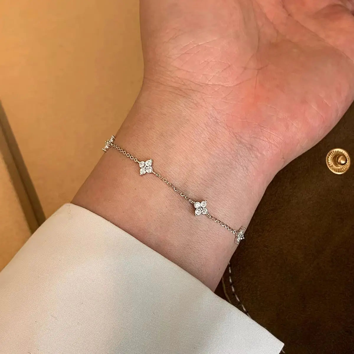 S925 Sterling Silver Zircon Flower Bracelet - 18K Gold Korean Design