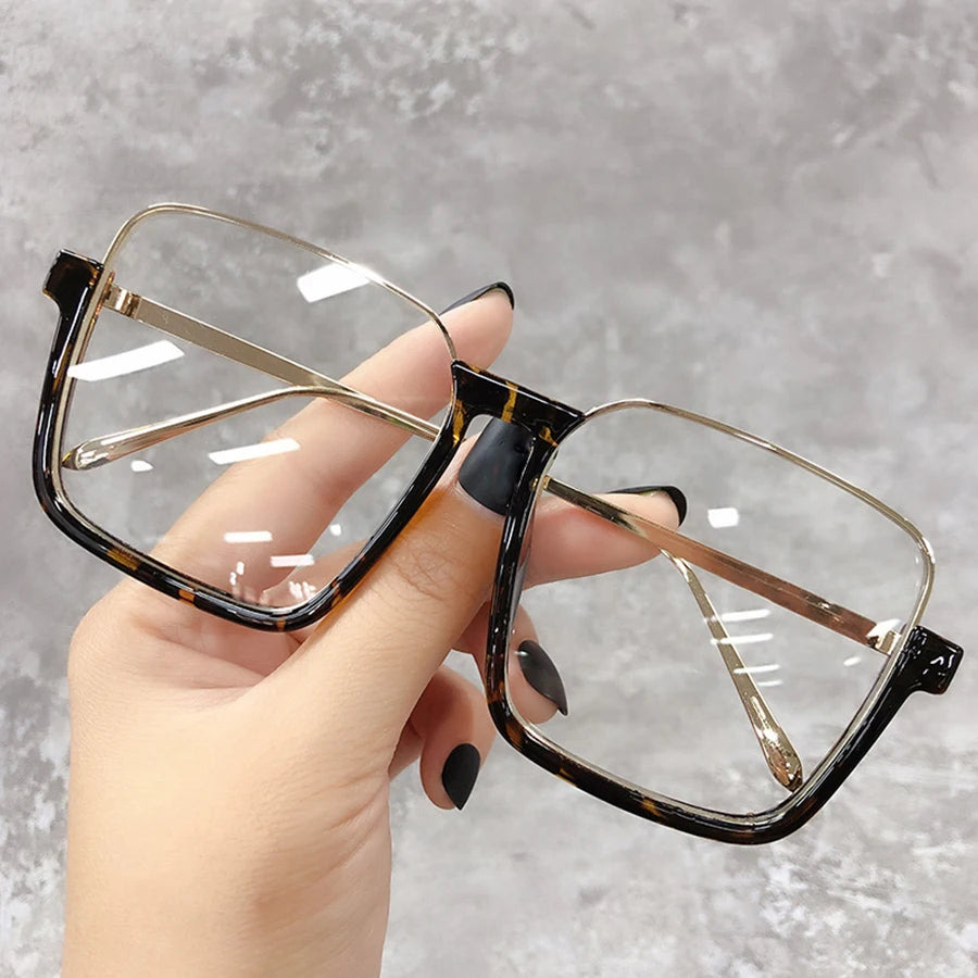 2025 Big Square Frame Travel Sunglasses - Luxury Gradient Unisex UV400
