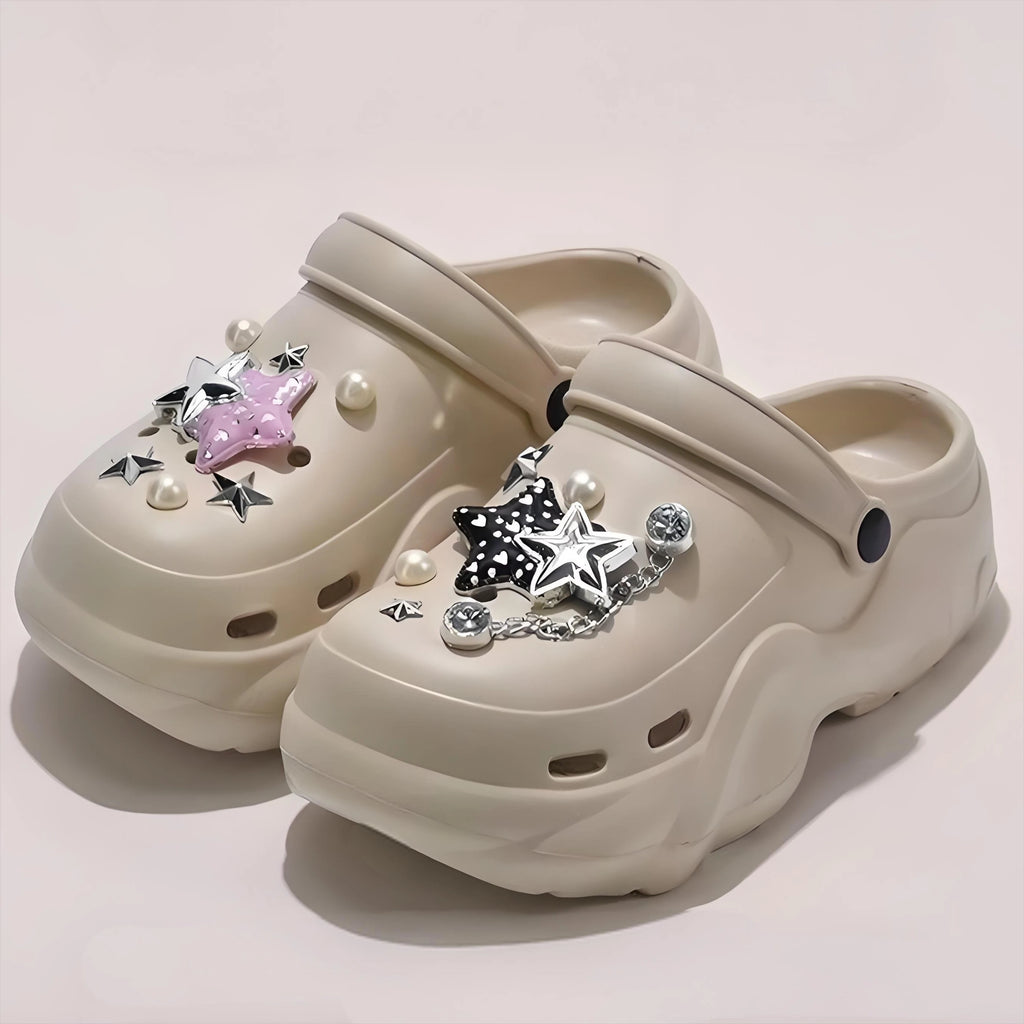 Women DIY Silver Chains Fashion Bear Decor Clogs Summer Sping Autumn Beach Sandals Cave Hole Garden Shoes For Students Girls New