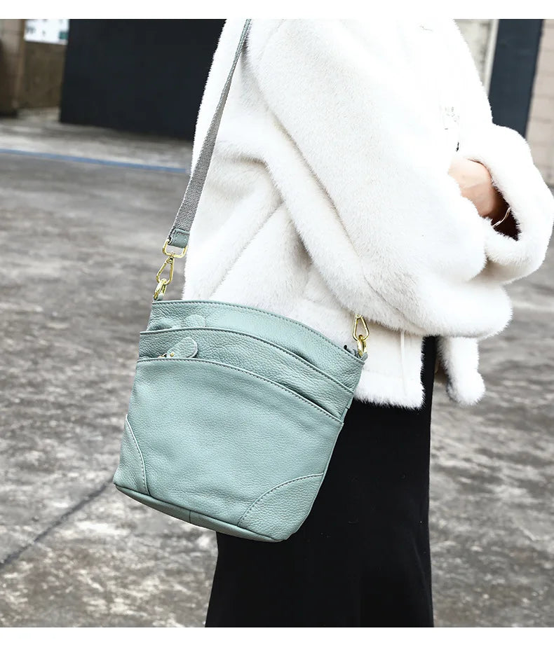 Genuine Leather Women Messenger Bags Cow Leather Crossbody Shoulder Bag Small Female Handbags Capacity Phone Bag for Girls
