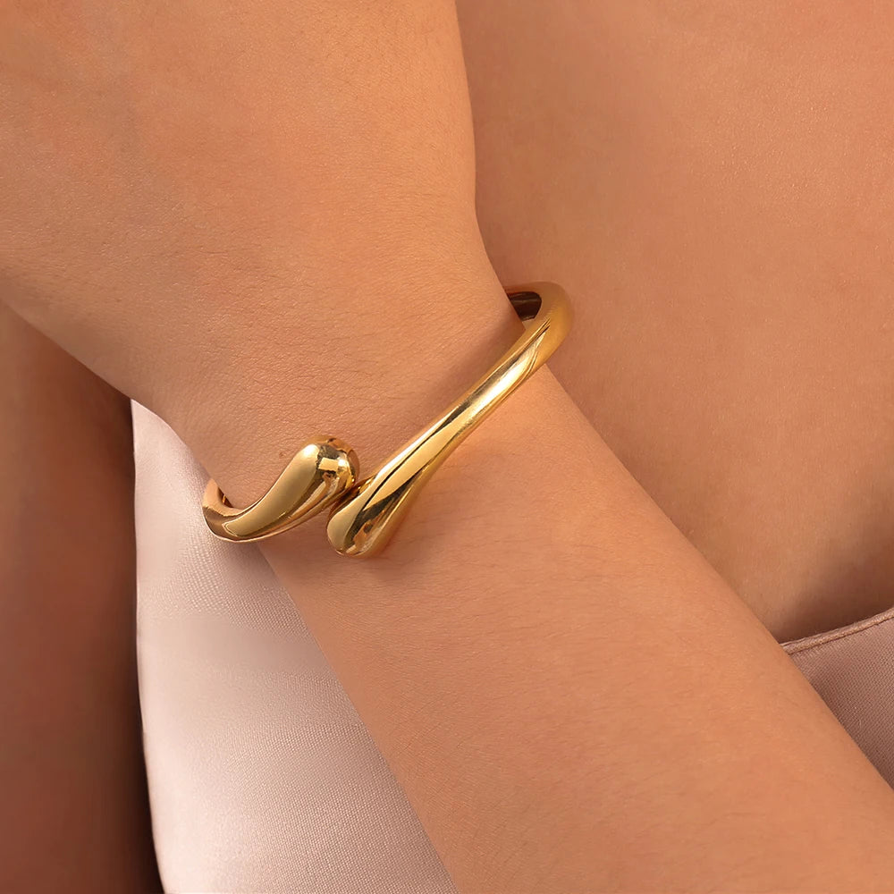 FTCY Chunky Gold Bangles Bracelets for Women Gold Color Charm Waterdrop Spiral Oval Bangle Bracelets Trendy Elegant Jewelry Gift