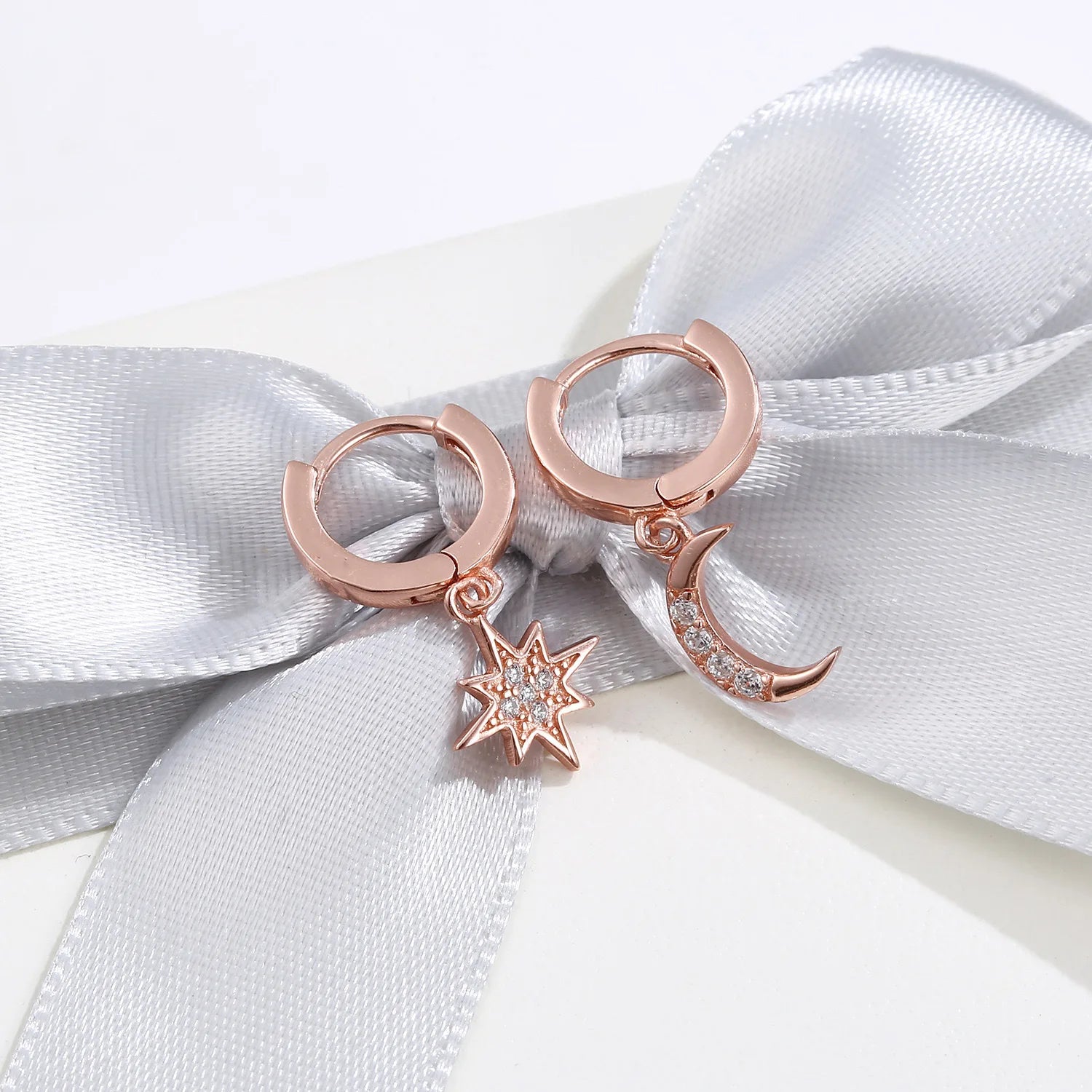 VENTFILLE 925 Sterling Silver CZ Star Moon Asymmetric Hoop Earrings for Women Girls Gold Silver Color Party Jewelry Gifts