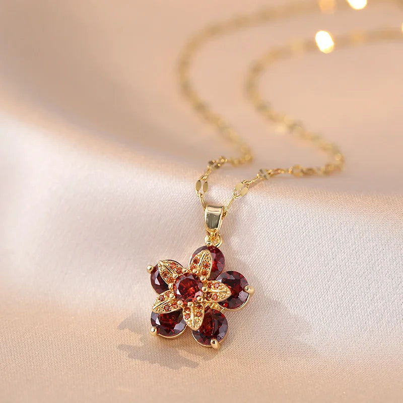 Shiny Zircon Romantic Flower Pendant Necklace For Women Gold Plated Rotatable Flowers Choker Girls Wedding Party Luxury Jewelry
