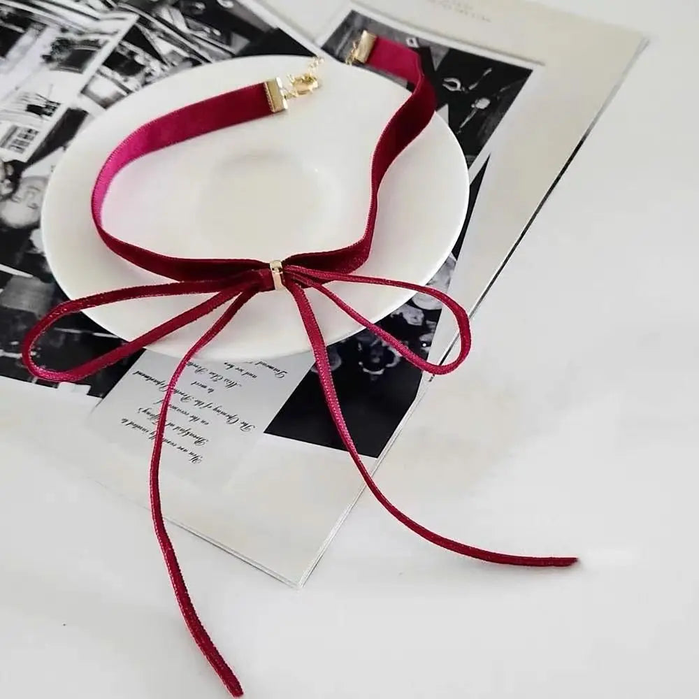 Fashion Adjustable Chain Bow Necklace Velvet Strap Bow Pendant Choker Necklace Neck Accessory INS Style Collar Valentines Gift