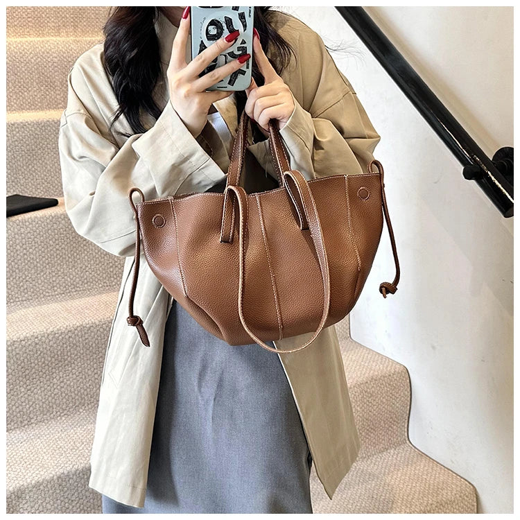 High Quality PU Tote Bags Fashion Solid Hasp Simple Versatile Sense of Luxury Shoulder and Handbags for Women 2024 New Style