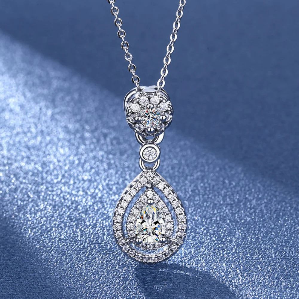 925 Sterling Silver Necklace Clavicle Chain Sparkling Zircon Teardrop Women's Pendant Necklace Birthday Party Gift Jewelry Gift