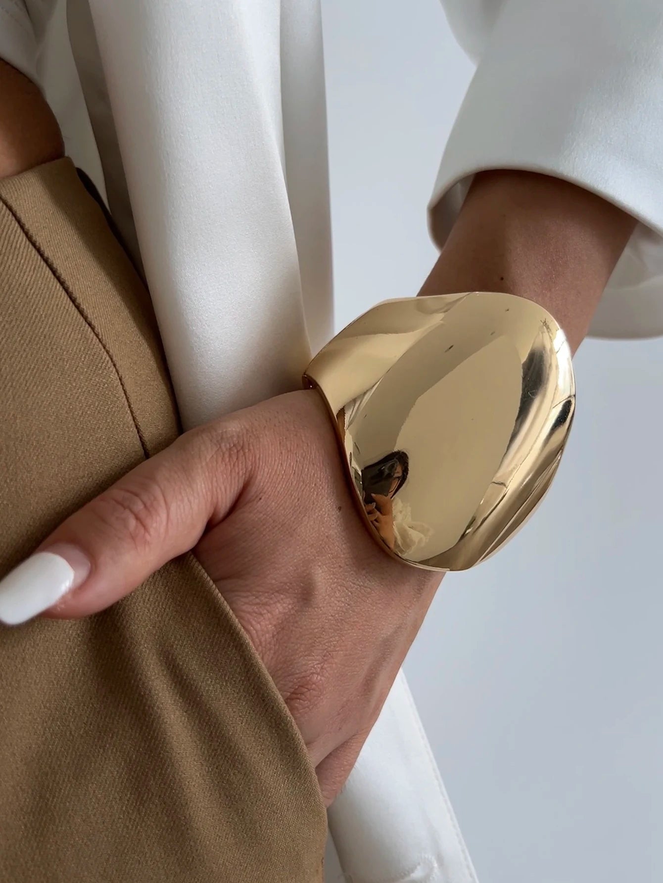 Ingemark 4 Styles Exaggerated Punk Smooth Big Chunky Open Cuff Bangles for Women Gold Color Spring Bracelets Men Hand Jewelry