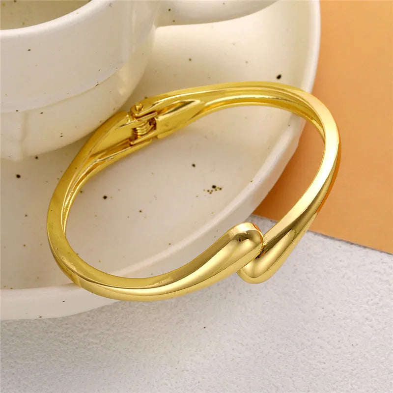 Wide Metal Bangle Ring for Women Gold and Silver Color Chunky Waterdrop Open Wrist Cuff Thick Irregular Twisted Bracelet Jewelry
