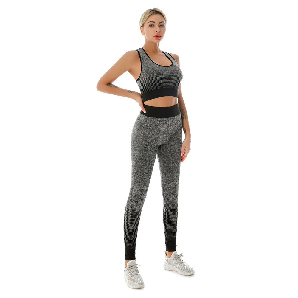 2 Piece Yoga Set - Gradual Changing Sports Bra & Leggings