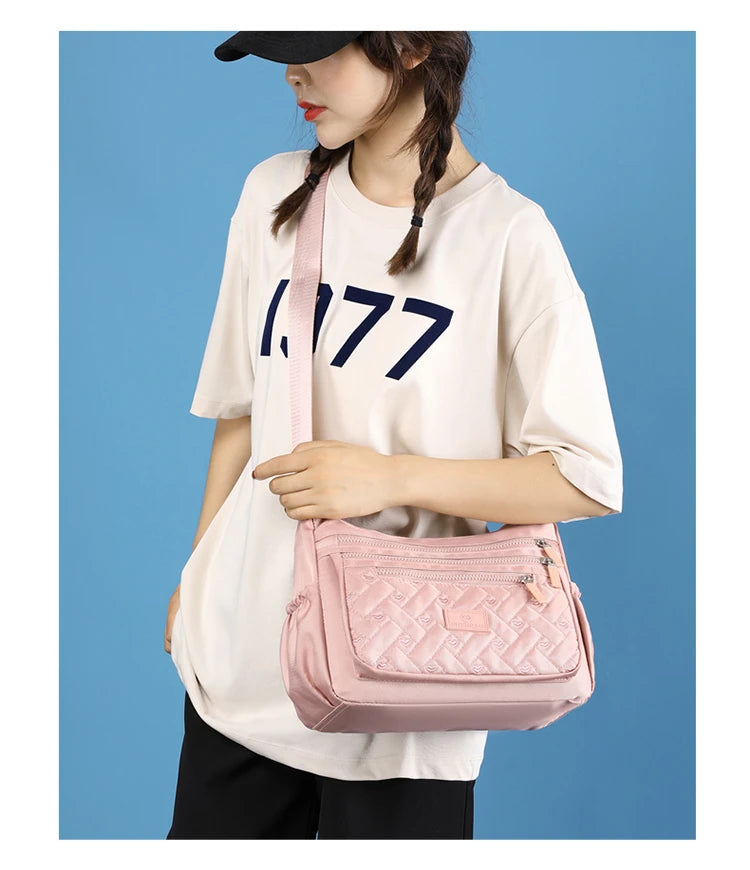 High capacity Shoulder Crossbody Bag for Women Purse Waterproof Nylon Handbag Suitable for mothers, shopping, vacation use