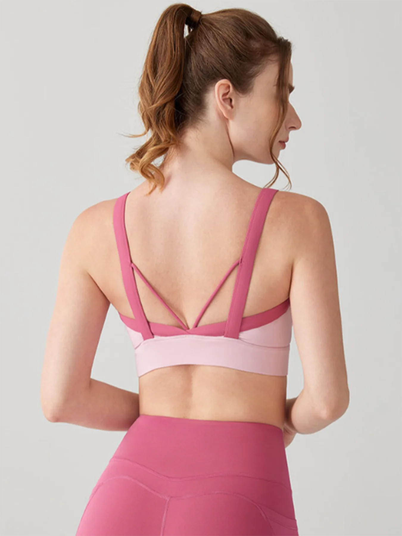 High Intensity Color Blocking Cross Back Integrated Yoga Set 2PCS Sports Underwear High Waist and Hip Lifting Fitness Leggings