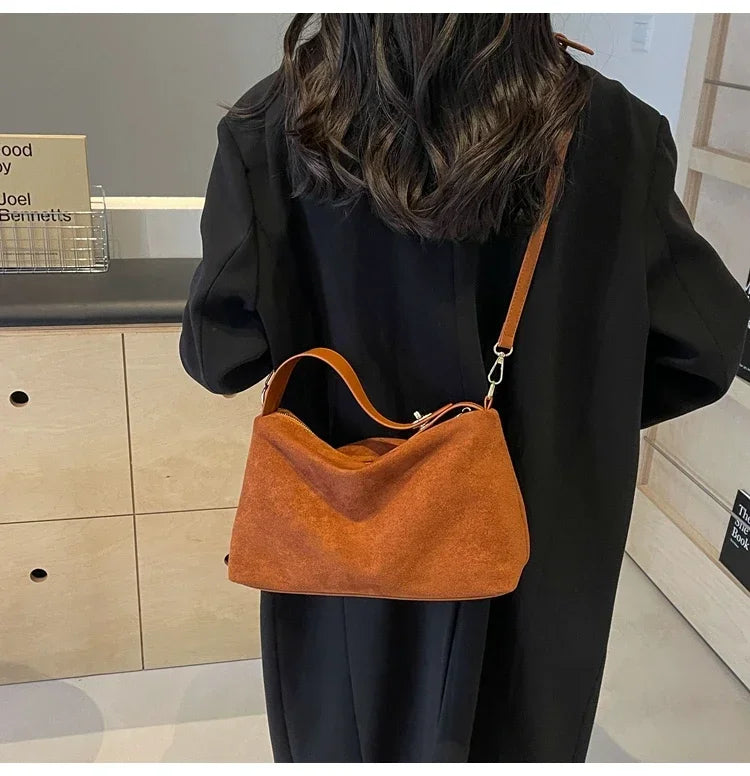 New Solid Color PU Zipper Women's Bag Suede Large Capacity Women's Shoulder Bag Fashion Versatile Casual Dual Purpose Handbag