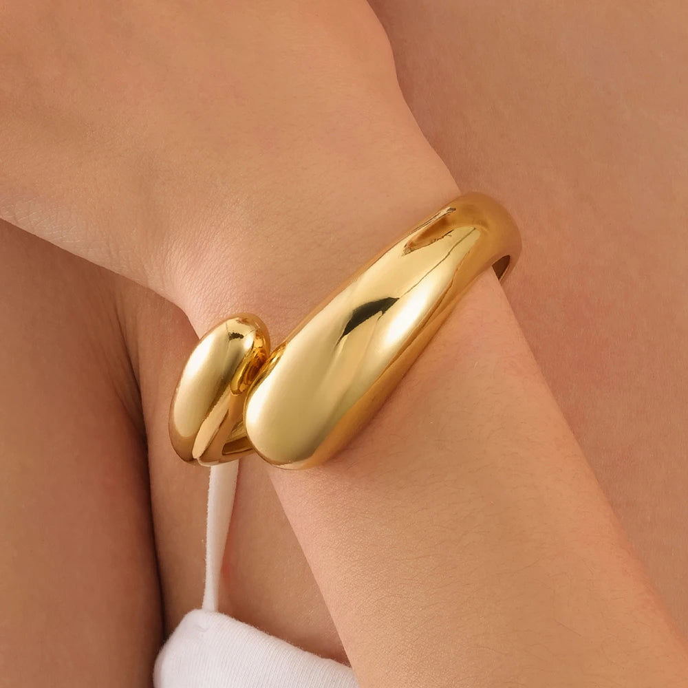 FTCY Chunky Gold Bangles Bracelets for Women Gold Color Charm Waterdrop Spiral Oval Bangle Bracelets Trendy Elegant Jewelry Gift