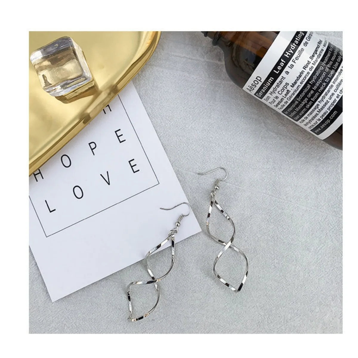 Fashion Simple Spiral Drop Earrings For Women Long Curved Wave Dangle Brincos Statement Wedding Party Jewelry