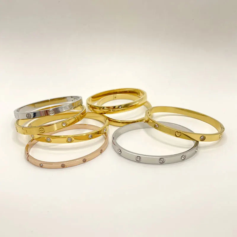 Fashion Design Gold Color Zircon And Cross Nut Nail Bangle Gold & Stainless Steel For Woman Bracelet buckle Classic jewelry