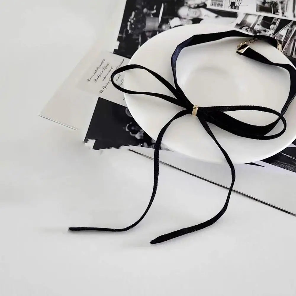 Fashion Adjustable Chain Bow Necklace Velvet Strap Bow Pendant Choker Necklace Neck Accessory INS Style Collar Valentines Gift