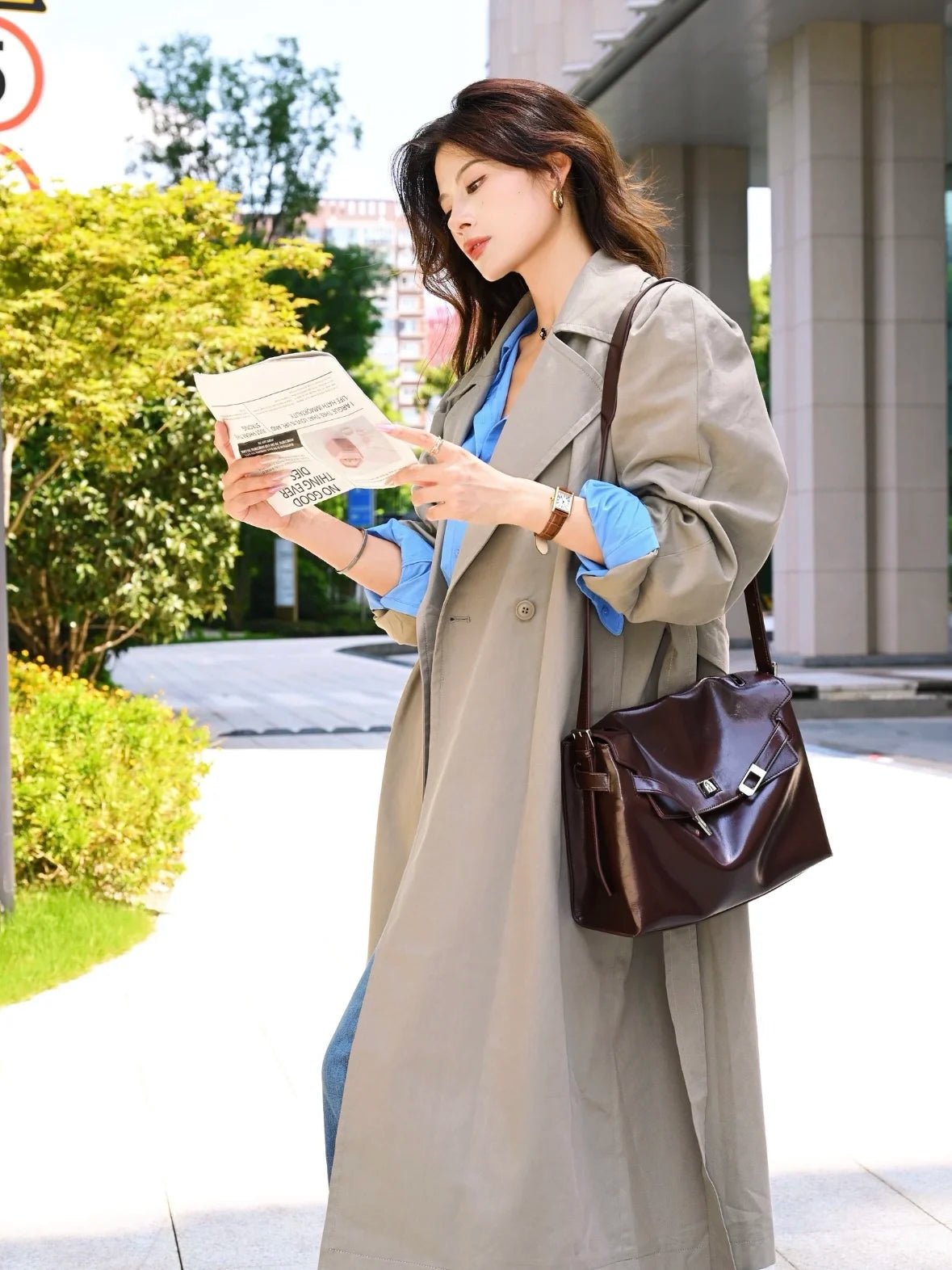 New Luxury Designer Shoulder Bags for Women Fashion Casual Large Capacity Handbag Armpit Bag Soft Pu Leather Tote Commute Bag