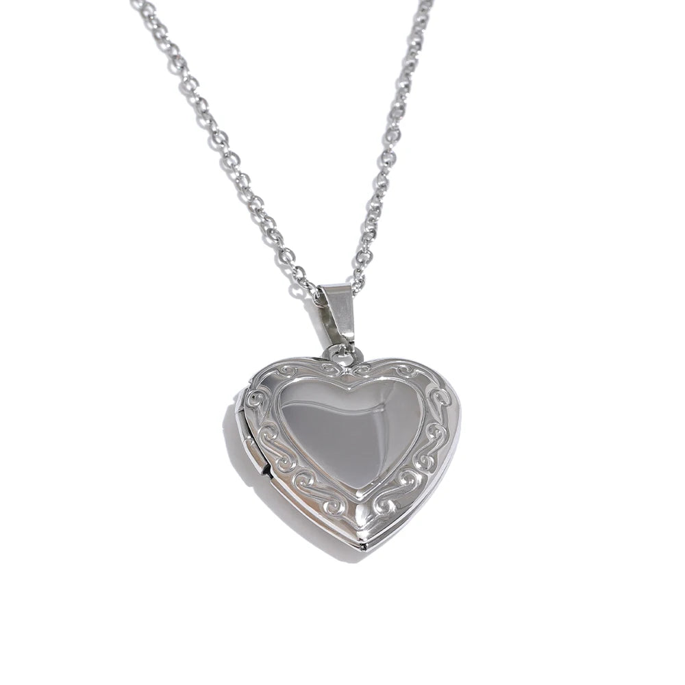Yhpup Heart Stainless Steel Pendant Drop Necklace  Waterproof Friend Photo Picture Frame Locket Charm Necklace Jewelry Gift