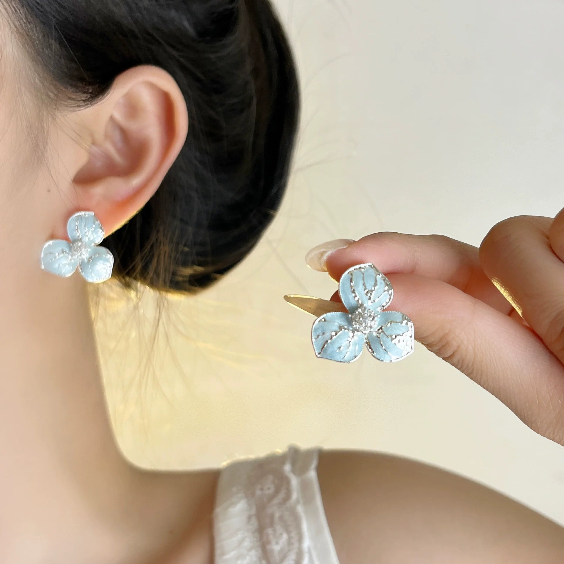 VENTFILLE 925 Sterling Silver Bow Knot Ear Clip for Women Girl Ribbon Design Ballet Style Sweet Jewelry Gift Dropshipping