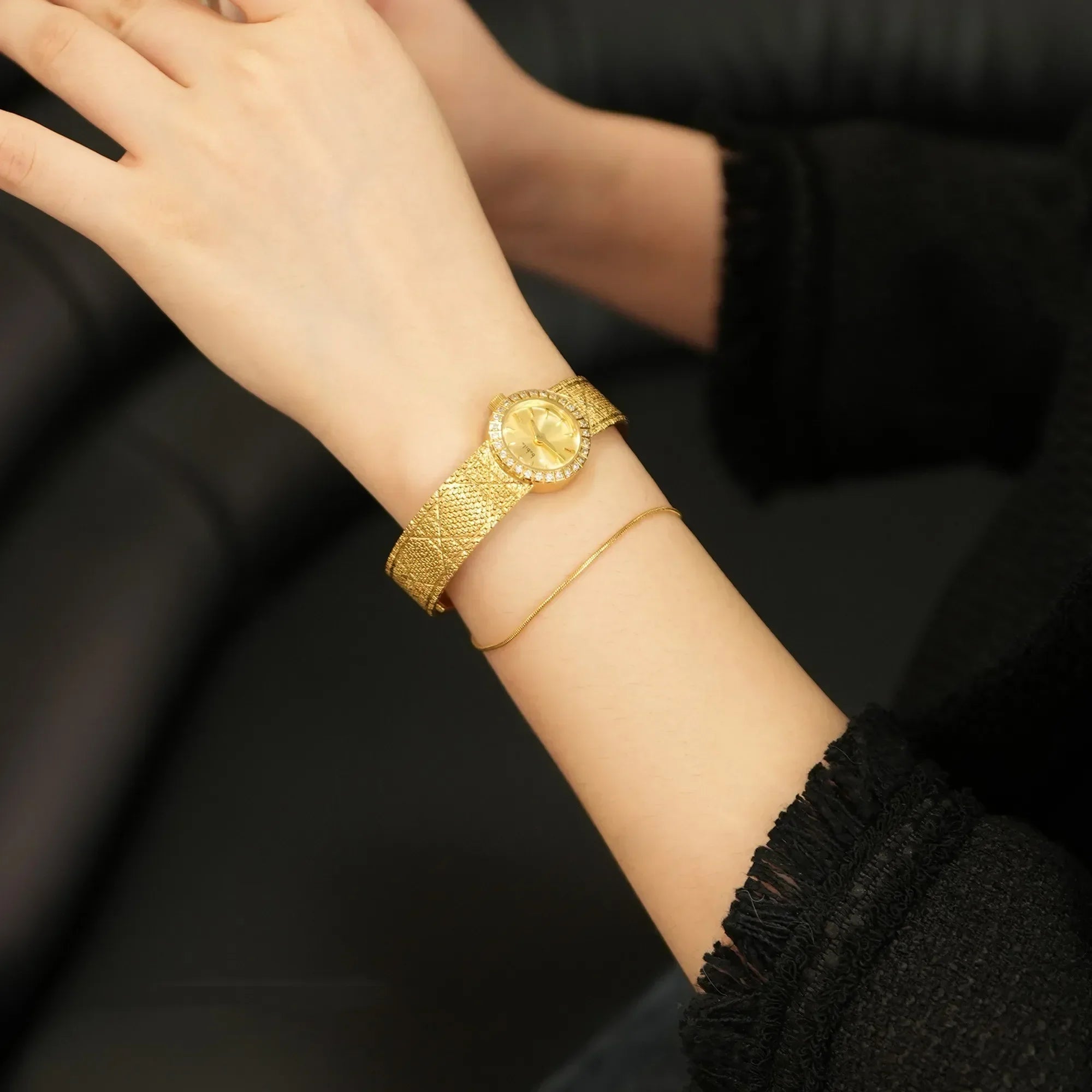 Vintage Small  Dial  Women's Wistwatch Diamond Retro Luxury Elegant  Gifts for Women Brass Band 24K Gold Plated High Quality