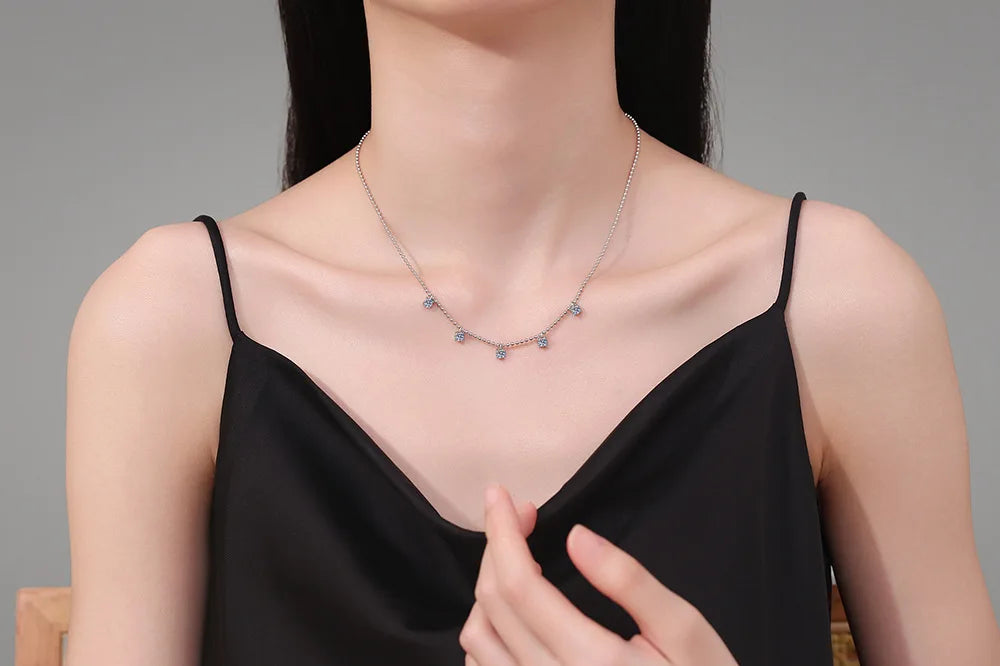 PT950 Platinum Inlaid 1.5 Carat D-color Moissanite Pendant, Starry Sky Collarbone Chain, Women's Necklace, PT950 Imprint