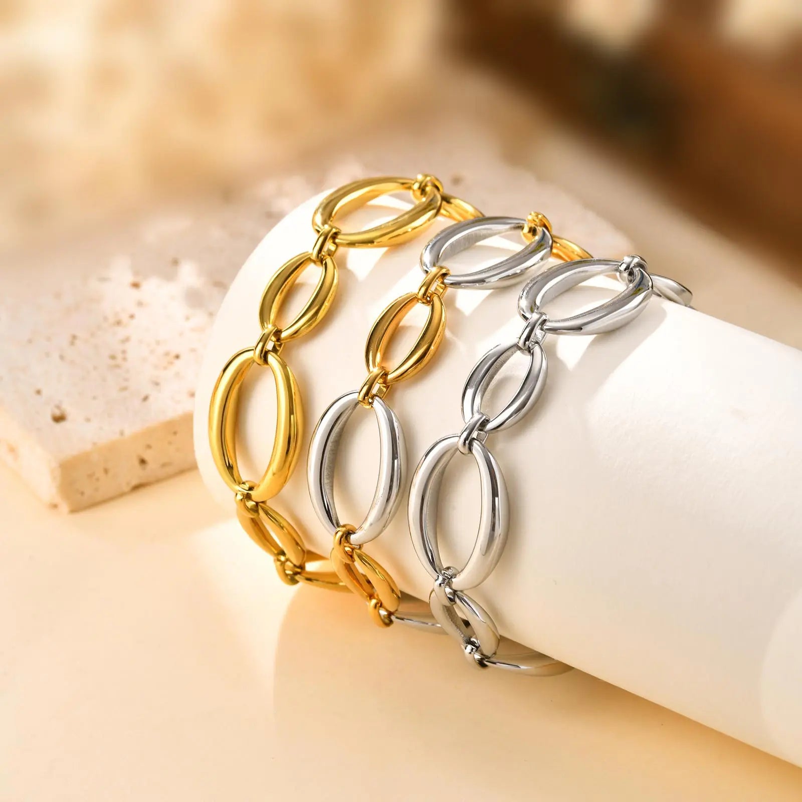 Minimalist Handmade Chain Bracelet for Women,Stainless Steel Oval Bracelets,Trendy Waterproof Jewelry Gift