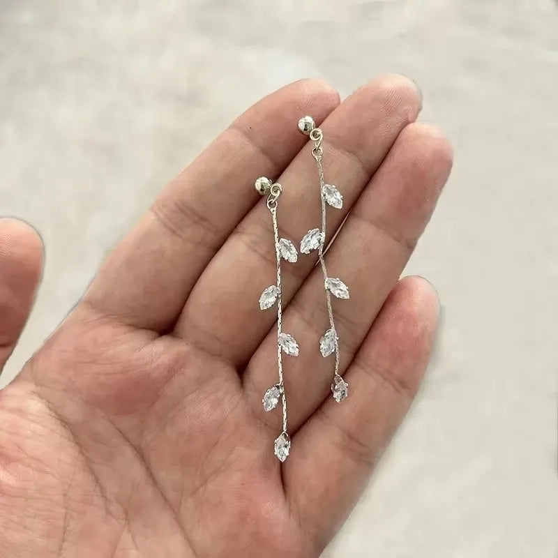French Luxury Sweet Romantic Long Zircon Tassel Twisted Earrings for Women Temperament Wedding  Banquet Jewelry Gift
