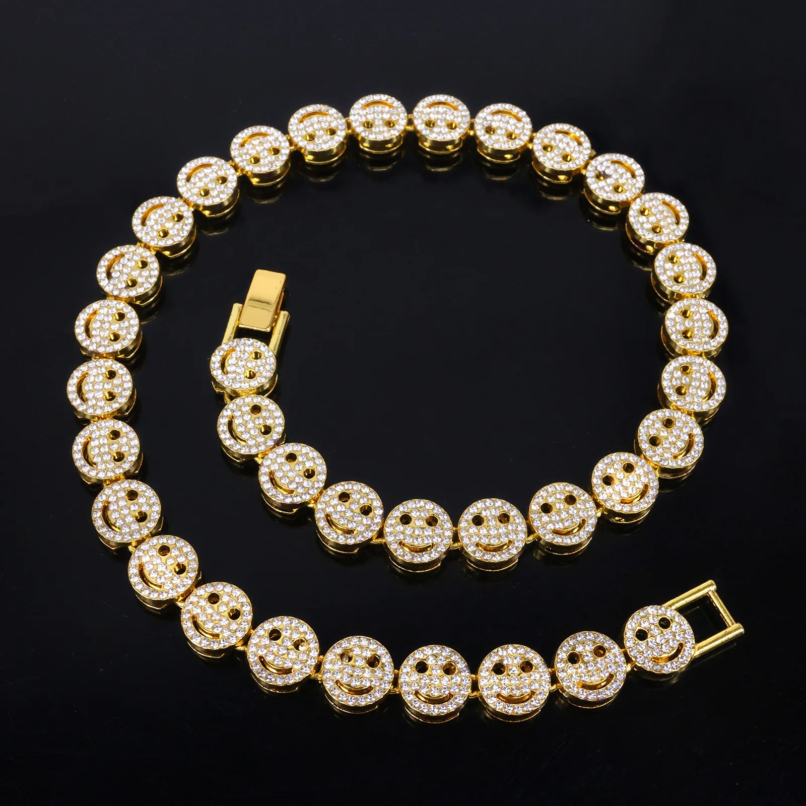 Fashionable Exquisite Smiling Face Decoration Necklace Bracelet Suit Suitable For Summer Travel And Fashionable Jewelry